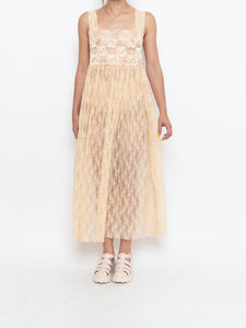 Vintage x Pale Yellow Floral Lace Dress (M, L)