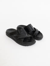 Load image into Gallery viewer, Vintage x ALDO Leather Criss-Cross Sandals (7, 7.5)