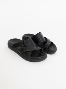 Vintage x ALDO Leather Criss-Cross Sandals (7, 7.5)