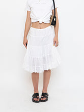 Load image into Gallery viewer, Vintage x White Pleated Midi Skirt (XS-M)