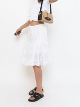 Load image into Gallery viewer, Vintage x White Pleated Midi Skirt (XS-M)