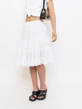 Load image into Gallery viewer, Vintage x White Pleated Midi Skirt (XS-M)
