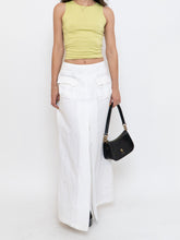 Load image into Gallery viewer, Vintage x Made in Canada x White Soft Linen Maxi Skirt (S, M)