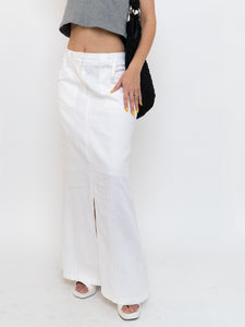 Vitnage x White Linen Maxi Skirt (M)