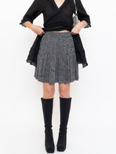 Load image into Gallery viewer, ESSENTIAL ANTWERP x Flowy Black And White Pleated Skirt (S, M)