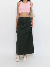Load image into Gallery viewer, Vintage x Made in Hong Kong x Cotton Forest Green Maxi Skirt (M, L)