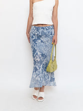 Load image into Gallery viewer, Vintage x Blue Paisley Lined Maxi Skirt (XS-M)
