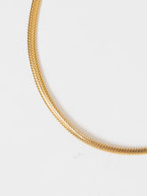 Load image into Gallery viewer, Vintage Gold Plated Chain Choker Necklace