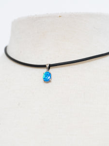 Vintage x Black Irridescent Blue Gem Choker