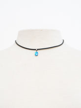 Load image into Gallery viewer, Vintage x Black Irridescent Blue Gem Choker