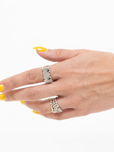 Vintage x 925 SILVER 'Mom' Ring