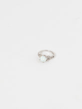 Load image into Gallery viewer, Irridescent Pearl x 925 SILVER Ring