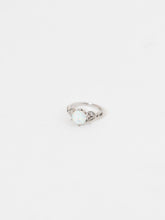 Load image into Gallery viewer, Irridescent Pearl x 925 SILVER Ring