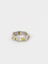Load image into Gallery viewer, Vintage x 925 Silver Green Rhinestone Ring