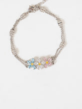 Load image into Gallery viewer, Vintage x Silver Chain Daisy Bracelet