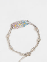 Load image into Gallery viewer, Vintage x Silver Chain Daisy Bracelet