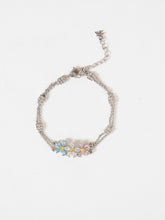 Load image into Gallery viewer, Vintage x Silver Chain Daisy Bracelet