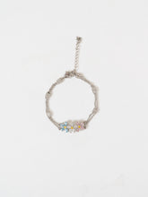 Load image into Gallery viewer, Vintage x Silver Chain Daisy Bracelet