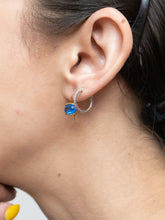 Load image into Gallery viewer, Vintage x Gold Royal Blue Gem Earrings