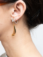 Load image into Gallery viewer, Vintage x Gold Plated Moon Rhinestone Earring