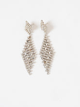 Load image into Gallery viewer, Vintage x Silver Rhinestone Diamond Drop Earrings