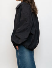Load image into Gallery viewer, Vintage x Made in Hong Kong x Black Weather Proof Windbreaker (XS-XL)