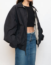 Load image into Gallery viewer, Vintage x Made in Hong Kong x Black Weather Proof Windbreaker (XS-XL)