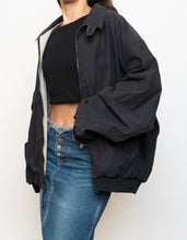 Load image into Gallery viewer, Vintage x Made in Hong Kong x Black Weather Proof Windbreaker (XS-XL)