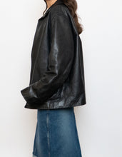 Load image into Gallery viewer, Vintage x GAP Genuine Leather Faded Jacket (XS-M)