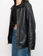 Load image into Gallery viewer, Vintage x GAP Genuine Leather Faded Jacket (XS-M)