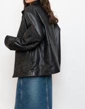 Load image into Gallery viewer, Vintage x GAP Genuine Leather Faded Jacket (XS-M)