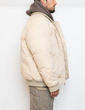 Load image into Gallery viewer, Vintage x EDDIE BAUER Goosedown Cream Puffer Jacket (L, XL)
