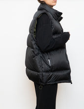 Load image into Gallery viewer, Vintage x ADIDAS Black, Army Green-lined Down Puffer Vest (S-L)