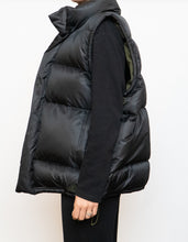Load image into Gallery viewer, Vintage x ADIDAS Black, Army Green-lined Down Puffer Vest (S-L)