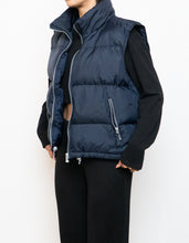 Load image into Gallery viewer, Vintage x Made in Korea x Navy Down Puffer Vest (S-L)