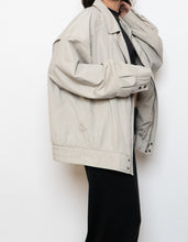 Load image into Gallery viewer, Vintage x Baggy Beige Jacket (XS-XL)