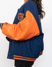 Load image into Gallery viewer, Vintage x Made in Korea x CHICAGO BEARS Felt Jacket (L)
