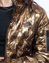 Load image into Gallery viewer, THE NORTH FACE x Gold Down Puffer Jacket (XS-M)