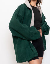 Load image into Gallery viewer, Green &amp; Taupe x Cozy Oversized Fleece (Free Size)