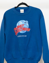 Load image into Gallery viewer, Vintage x Made in USA x PLANET HOLLYWOOD Edmonton Crewneck (M)