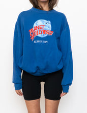 Load image into Gallery viewer, Vintage x Made in USA x PLANET HOLLYWOOD Edmonton Crewneck (M)