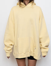 Load image into Gallery viewer, Vintage x RUSSELL Pale Yellow Hoodie (XL)