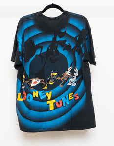 Vintage x Made in Canada x NOVEL TEEZ 90s Looney Tunes AOP Tee (L)