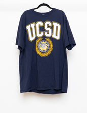 Load image into Gallery viewer, Vintage x Made in USA x RUSSELL UOC Tee (XL)