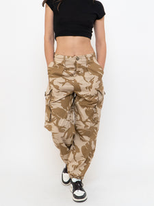 Vintage x Desert Camo Cargo Pant (M, L)