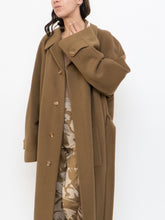 Load image into Gallery viewer, Vintage x Made in Canada x HARRY ROSEN Camel Wool &amp; Cashmere Coat (XS-L)