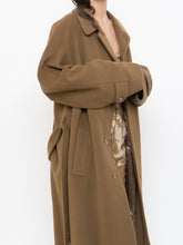 Load image into Gallery viewer, Vintage x Made in Canada x HARRY ROSEN Camel Wool &amp; Cashmere Coat (XS-L)