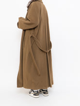 Load image into Gallery viewer, Vintage x Made in Canada x HARRY ROSEN Camel Wool &amp; Cashmere Coat (XS-L)