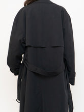 Load image into Gallery viewer, Vintage x Made in Canada x WEATHERMAN Black Trench (S-L)