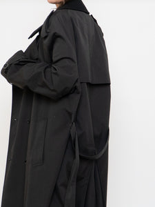 Vintage x Made in Canada x LONDON FOG Black Lined Trench  (42R)